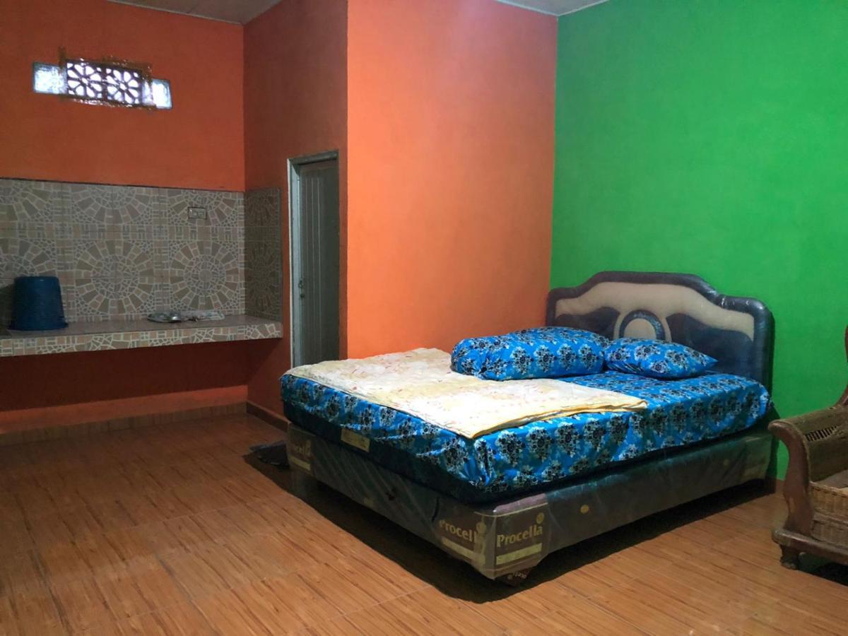 Hotel Arjuna Baturaja  Eksteriør billede